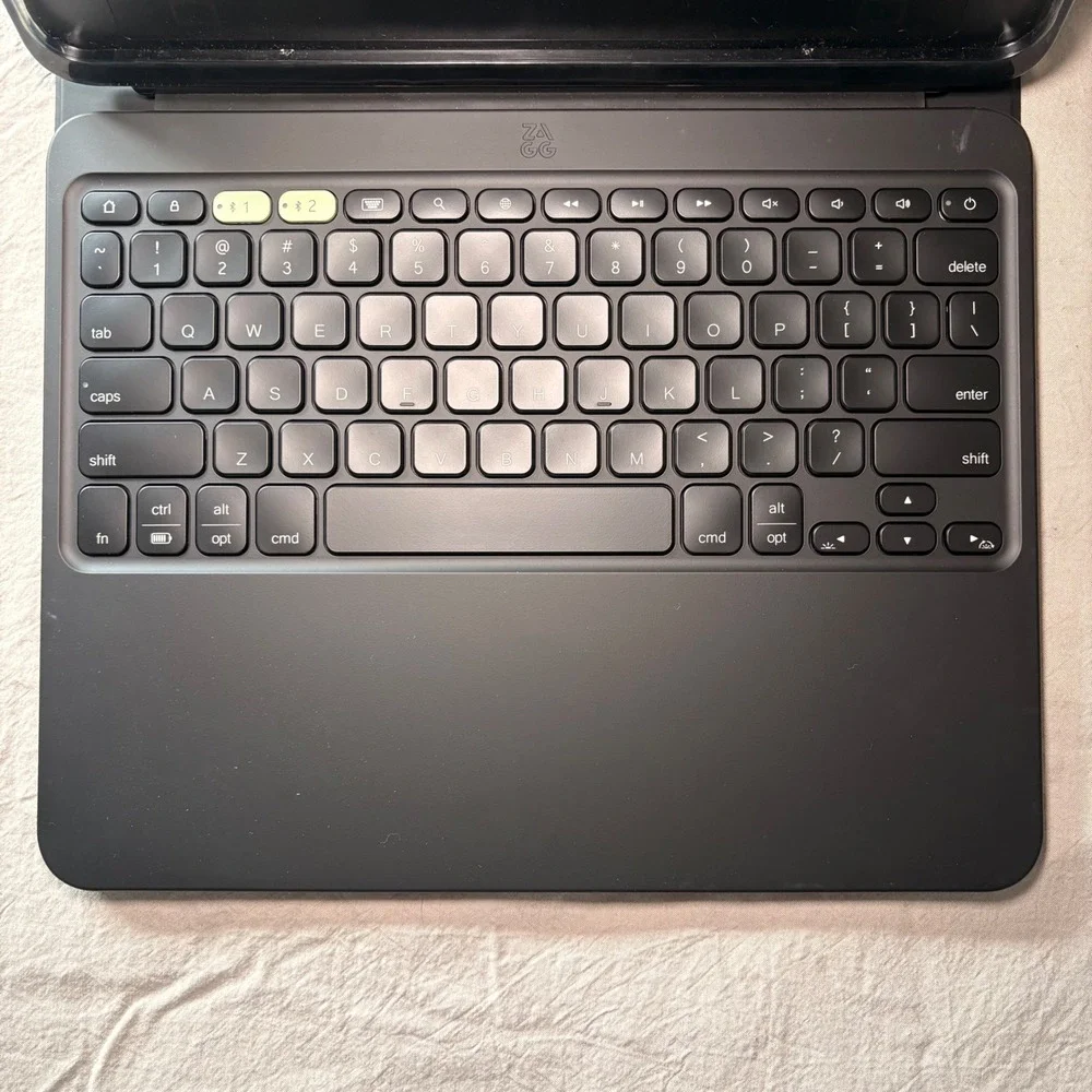 ZAGG Pro‎ Keys Wireless Keyboard Detachable Case for iPad Pro 11 Black